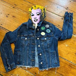Raw‎ Edge Stretch Jean Jacket with Vintage Patches Sz S